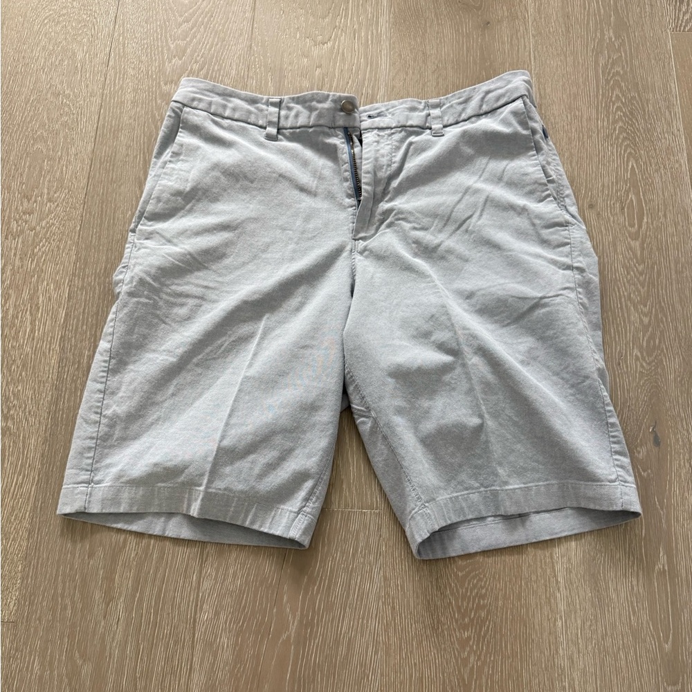 Lululemon Athletica Men’s Quick Oxford Commission Shorts 11” Inseam light blue